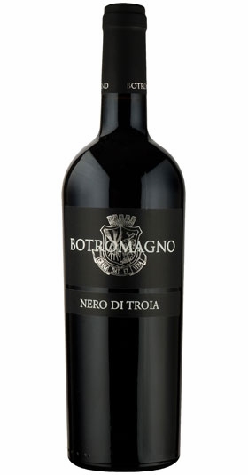 Nero di Troia IGT Murgia Rosso, Botromagno, Puglia, Italy